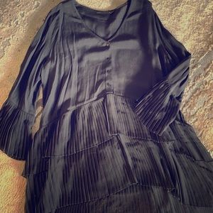 Zara Woman XL Black Pleated Top